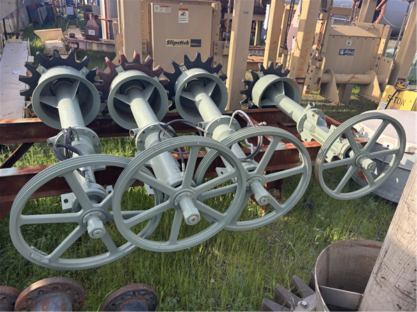 3 Each Denver (dr 24) Flotation Cells Mechanism With Driven Sheaves .)
